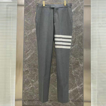 トム ブラウン Thom Browne JS-KQTB22001　2022年春夏最新入荷 スーツパンツ クロップドパンツ ズボン カジュアル ロングパンツ