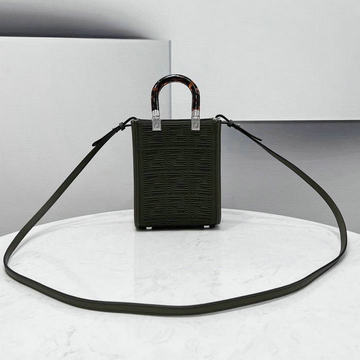 フェンディ FENDI 168-FD8527GL　2022年最新入荷 トップハンドルバッグ ハンドバッグ トートバッグ 2way 斜め掛け ショルダーバッグ クロスボディバッグ