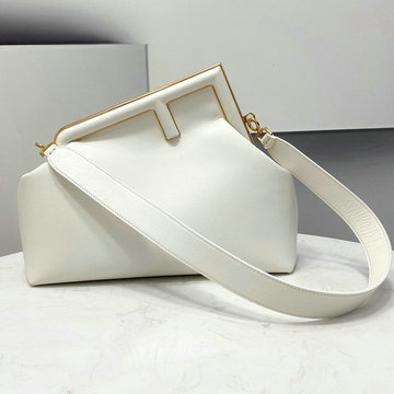 商品名称：フェンディ FENDI 168-FD80018LPBS　2021年最新入荷 ファースト ミディアム 肩掛け ショルダーバッグ 2way クラッチバッグ 手持ちかばん レディースかばん