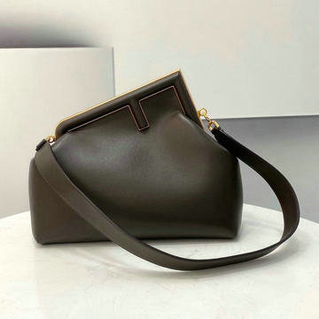 フェンディ FENDI 168-FD80018LPKF　2021年最新入荷 ファースト ミディアム 肩掛け ショルダーバッグ 2way クラッチバッグ 手持ちかばん レディースかばん