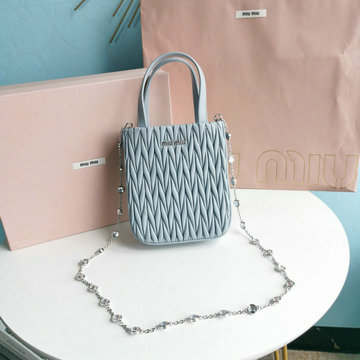 ミュウミュウ MIUMIU 99-MM5BA220QQL　2022年最新入荷 マテラッセナッパレザー ハンドバッグ トップハンドルバッグ トートバッグ 斜め掛け ショルダーバッグ
