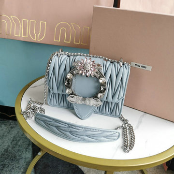 ミュウミュウ MIUMIU 99-MM5BD084FL　2022年最新入荷 斜め掛け ショルダーバッグ クロスボディバッグ レディースかばん マテラッセレザー