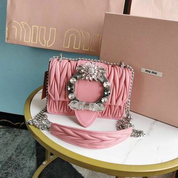 ミュウミュウ MIUMIU 99-MM5BD084YF　2022年最新入荷 斜め掛け ショルダーバッグ クロスボディバッグ レディースかばん マテラッセレザー