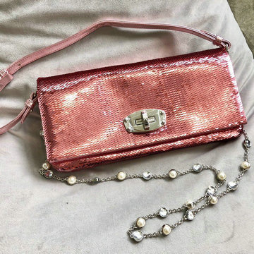 商品名称：ミュウミュウ MIUMIU 99-MM5BD233LJH　2022年最新入荷 コンフィデンシャル ホーボーバッグ 肩掛け ショルダーバッグ クロスボディバッグ レディースかばん