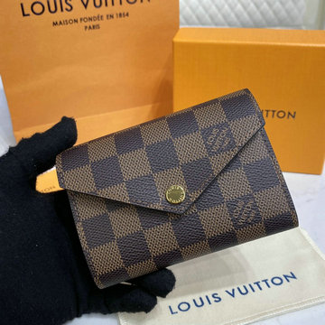 ルイヴィトン LOUISVUITTON 057-N61700　2022年最新入荷 ポルトフォイユ ヴィクトリーヌ 三つ折り短財布 ダミエエベヌ 小銭入れ付き
