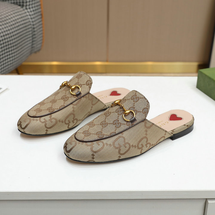 グッチ GUCCI 26-GGJ22022X　2022年夏最新入荷 プリンスタウン ウィメンズ スリッパ ホースビット付き サマーサンダル ぺたんこミュール レディースシューズ
