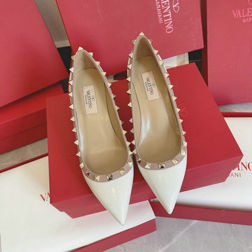 商品名称：ヴァレンティノ Valentino 26-VTJ22003QBS　2022年最新入荷 ロックスタッズ バレリーナ パンプス ローヒールシューズ ピンヒール レディースシューズ 靴