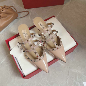 商品名称：ヴァレンティノ Valentino 26-VTJ22005QXS　2022年最新入荷 ロックスタッズ スリングバック パンプス ローヒールサンダル ピンヒール レディースシューズ 靴