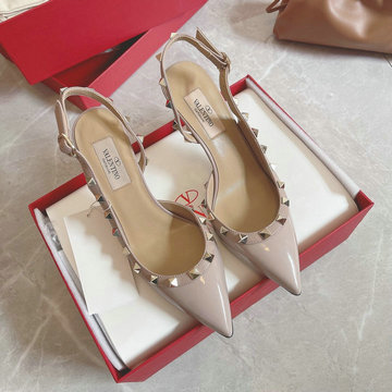商品名称：ヴァレンティノ Valentino 26-VTJ22004QXS　2022年最新入荷 ロックスタッズ スリングバック パンプス ローヒールシューズ ピンヒール レディースシューズ 靴