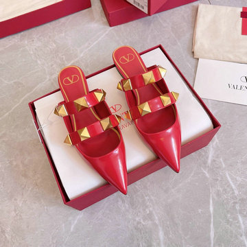 商品名称：ヴァレンティノ Valentino 26-VTJ22009RD　2022年最新入荷 ローマンスタッズ パンプス フラットミュール スライドサンダル とんがりトウ レディースシューズ 靴