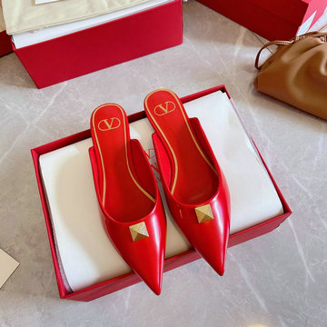 商品名称：ヴァレンティノ Valentino 26-VTJ22010RD　2022年最新入荷 ローマンスタッズ パンプス フラットミュール スライドサンダル とんがりトウ レディースシューズ 靴