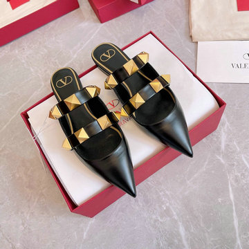 商品名称：ヴァレンティノ Valentino 26-VTJ22009BK　2022年最新入荷 ローマンスタッズ パンプス フラットミュール スライドサンダル とんがりトウ レディースシューズ 靴