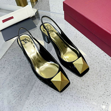 商品名称：ヴァレンティノ Valentino 26-VTJ22013　2022年最新入荷 スリングバック パンプス ローヒールサンダル スクエアヒール レディースシューズ 靴