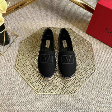商品名称：ヴァレンティノ Valentino 26-VTJ22018　2022年最新入荷 パドリーユパンプス ローファー フラットシューズ カジュアルシューズ レディースシューズ 靴
