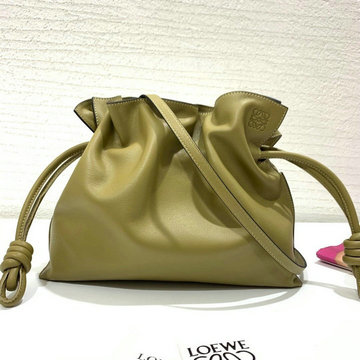 ロエベ LOEWE ZZ-LE41113PKQ　2022年最新入荷 flamenco ドローストリングバッグ 手持ちかばん クラッチバッグ ポーチ ハンドバッグ 肩掛け ショルダーバッグ