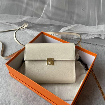 エルメスHERMES 063-HCL16SJNB　2022最新入荷 クリック スクエアバッグ 斜め掛け ショルダーバッグ チェーンウォレット クロスボディバッグ ヴォーエプソン