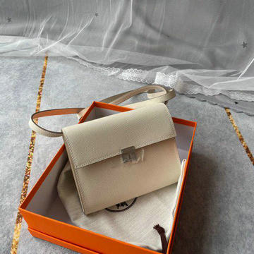エルメスHERMES 063-HCL16SYNB　2022最新入荷 クリック スクエアバッグ 斜め掛け ショルダーバッグ チェーンウォレット クロスボディバッグ ヴォーエプソン