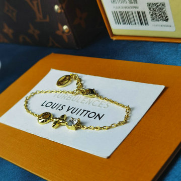 商品名称：ルイヴィトン LOUISVUITTON 057-M00374　2022年最新入荷 ブラスレ プティ ルイ ブレスレット LVサークル モノグラム フラワーのチャーム アクセサリー ジェリー