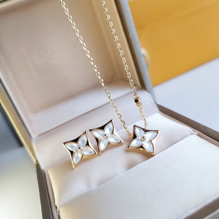 ルイヴィトン LOUISVUITTON YXBL-XLLV22004　2022年最新入荷 パンダンティフ スター ブロッサム ネックレス ピアス イヤリング アクセサリー ジュエリー