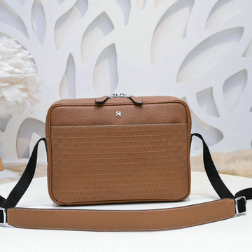 エルメス HERMES 063-HEB22001TH　2022年最新入荷 斜め掛け ショルダーバッグ メンズかばん クロスボディバッグ ビジネスバッグ スクエアバッグ