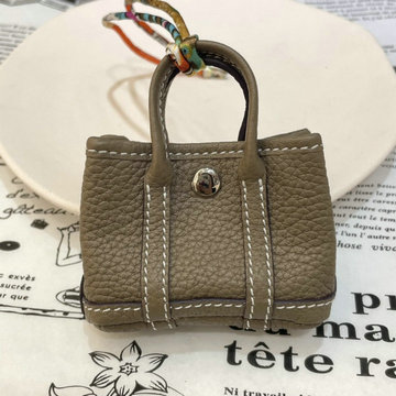 商品名称：エルメス HERMES 063-HEK22003SH　2022年最新入荷 ガーデンパーティー ミニ バッグチャーム キーケース