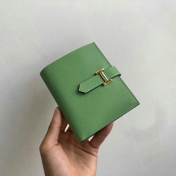 エルメス HERMES 063-HES20003SJNG　2022年最新入荷 ベアン コンパクト 二つ折り短財布 ショートウォレット 札入れ 小銭入れ カードケース ヴォーエプソン