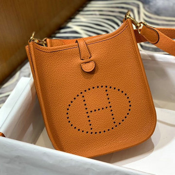 エルメス HERMES 063-HEV17LQJCS　2022年最新入荷 エヴリン ミニ 斜めがけ ショルダーバッグ クロスボディバッグ レディースかばん レザー