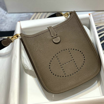 商品名称：エルメス HERMES 063-HEV17LQJKQ　2022年最新入荷 エヴリン ミニ 斜めがけ ショルダーバッグ クロスボディバッグ レディースかばん レザー