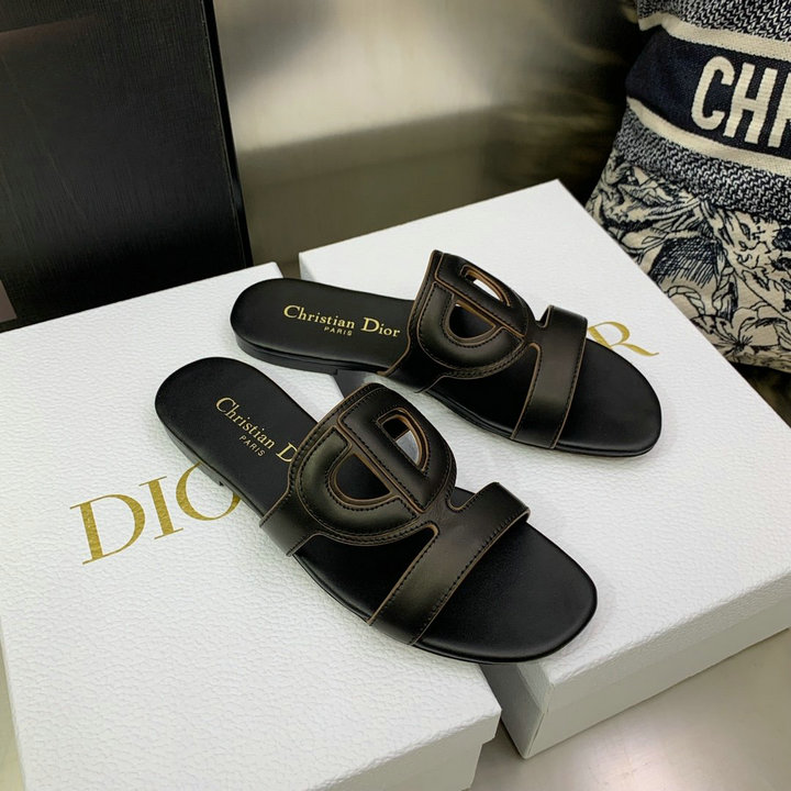 クリスチャンディオール CHRISTIAN DIOR 26-CDJ22007P　2022年春夏最新入荷 D CLUB ミュール フラットサンダル CD シグネチャー スクエア レディースシューズ