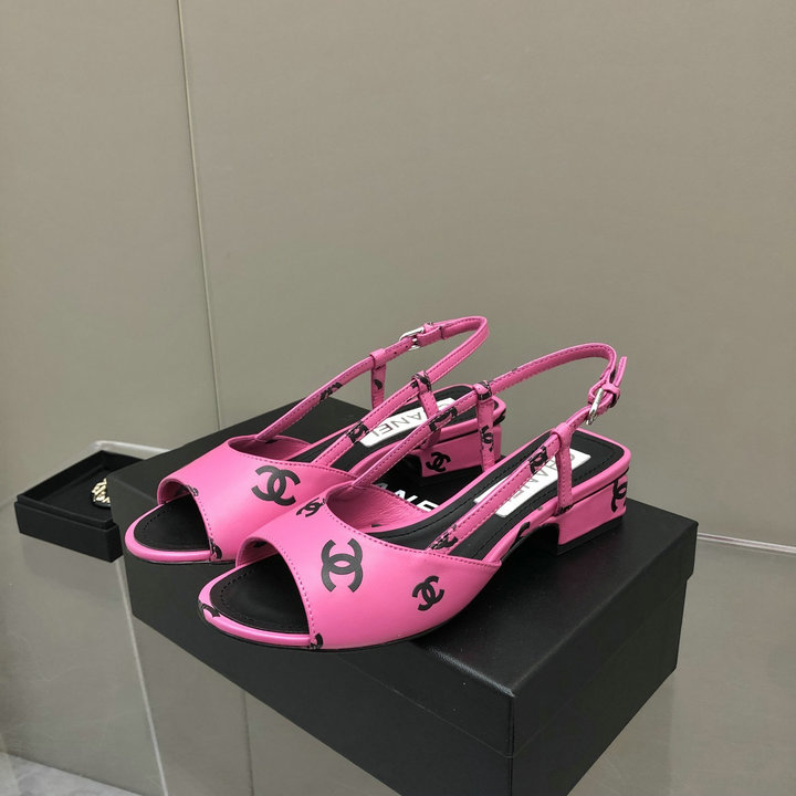 シャネル CHANEL 26-CHJ22016M　2022年春夏最新入荷 スリングバック ローヒールサンダル サマーサンダル ビーチサンダル レディースシューズ カーフレザー