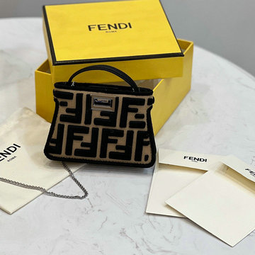 商品名称：フェンディ FENDI 168-FD8523BK　2022年最新入荷 ピーカーブー ミニ ハンドバッグ 2way 斜め掛け ショルダーバッグ クロスボディバッグ チェーンポーチ レディースかばん