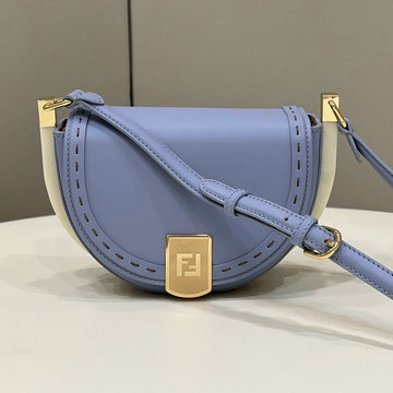 フェンディ FENDI 168-FD80008AZS　2022年最新入荷 ムーンライト 斜め掛け ショルダーバッグ クロスボディバッグ ミニバッグ レディースかばん