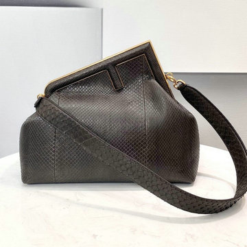 商品名称：フェンディ FENDI 168-FD80025MLKF　2022年最新入荷 ファースト ミディアム 肩掛け ショルダーバッグ 2way クラッチバッグ 手持ちかばん レディースかばん