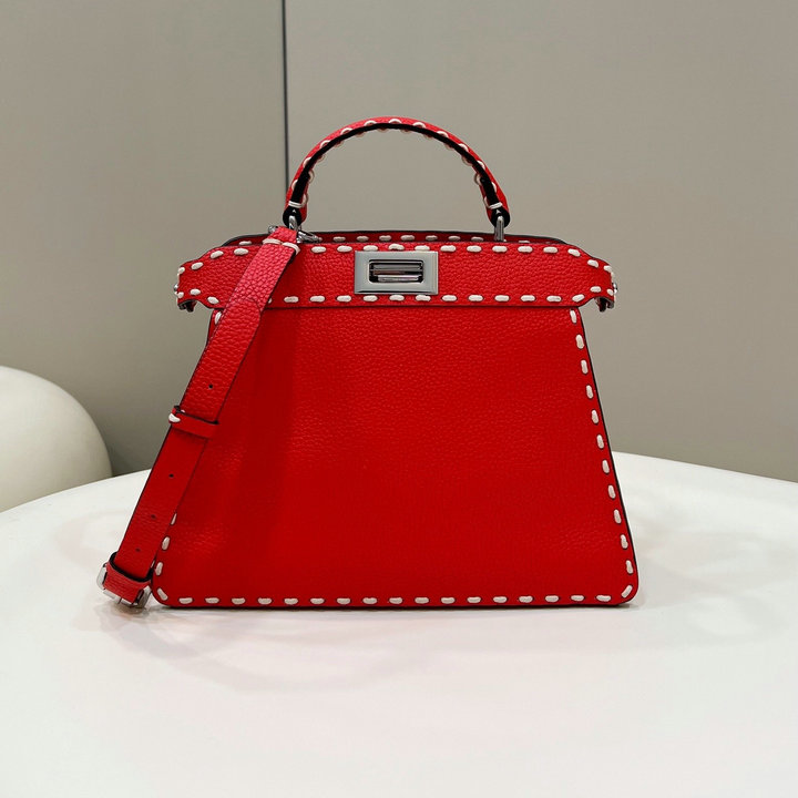 フェンディ FENDI 168-FD80013RD　2022年最新入荷 ピーカブー アイシーユー ミディアム トートバッグ セレリアバッグ 2way 斜め掛け ショルダーバッグ クロスボディバッグ