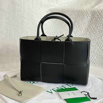 商品名称：ボッテガヴェネタ BOTTEGAVENETA aj-BOV652876PBK　2022年最新入荷 ザ アルコ トップハンドルバッグ スモール トートバッグ バンドバッグ レディースかばん