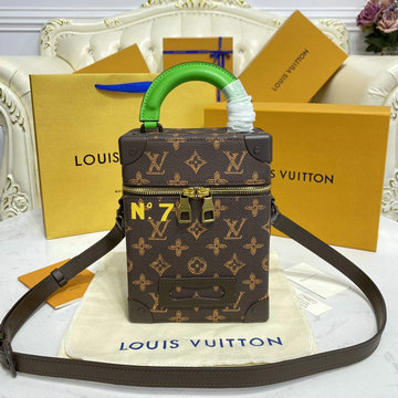 ルイヴィトン LOUISVUITTON 057-M59664　2022年最新入荷 ヴェルティカル ボックス トランク 斜め掛け ショルダーバッグ スクエアバッグ クロスボディバッグ