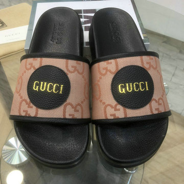 グッチ GUCCI 26-GGJ22041R　2022年最新入荷 Gucci Off The Grid メンズ スライドサンダル フラットフォームミュール レディーススリッパ 男女兼用