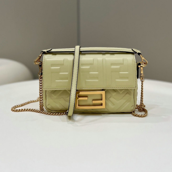 商品名称：フェンディ FENDI 168-FD0191SNY　2022年最新入荷 バゲット トップハンドルバッグ 2way 斜め掛け ショルダーバッグ レディースかばん クロスボディバッグ ラムスキン
