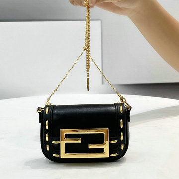 商品名称：フェンディ FENDI 168-FD836BK　2022年最新入荷 バゲットポーチ ミニ チェーンポーチ イブニングバッグ 手持ちかばん クラッチバッグ レザー
