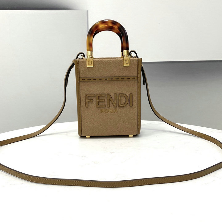 商品名称：フェンディ FENDI 168-FD8513RXS　2022年最新入荷 ミニサンシャインショッパー トートバッグ 2way 斜め掛け ショルダーバッグ クロスボディバッグ レディースかばん