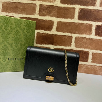 グッチ GUCCI 057-GG696817PBK　2022年最新作 ミニバッグ チェーンウォレット 斜め掛け ショルダーバッグ スクエアバッグ クロスボディバッグ カーフレザー