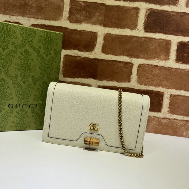 商品名称：グッチ GUCCI 057-GG696817PBS　2022年最新作 ミニバッグ チェーンウォレット 斜め掛け ショルダーバッグ スクエアバッグ クロスボディバッグ カーフレザー