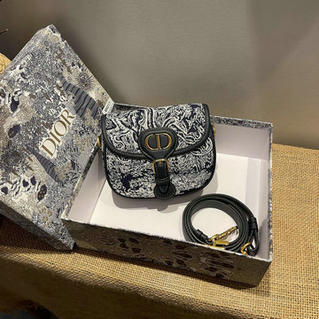 商品名称：クリスチャンディオール CHRISTIAN DIOR 99-CD8012HBK　2022年最新入荷  ボビー スモールバッグ 斜め掛け ショルダーバッグ クロスボディバッグ レディースかばん