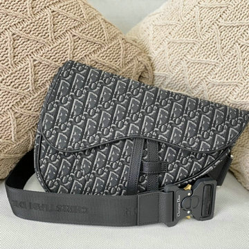 商品名称：クリスチャンディオール CHRISTIAN DIOR 99-CD09328BHS　2022年最新入荷  トロッター サドルバッグ チェストバッグ クロスボディバッグ ショルダーバッグ