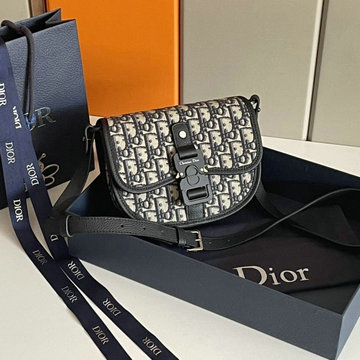 クリスチャンディオール CHRISTIAN DIOR 99-CD93352BBK　2022年最新作 メッセンジャーバッグ 斜め掛け ショルダーバッグ クロスボディバッグ レディースかばん