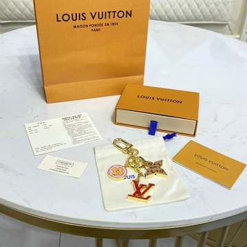 ルイヴィトン LOUISVUITTON 057-M00556　2022年最新入荷 ポルト クレ スプリング ストリート キーリング キーホルダー バッグチャーム