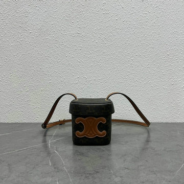 商品名称：セリーヌ CELINE XX-CE199263BKF　2022年最新入荷 スモールボックス キュイル トリオンフ スクエアバッグ 斜め掛け ショルダーバッグ クロスボディバッグ
