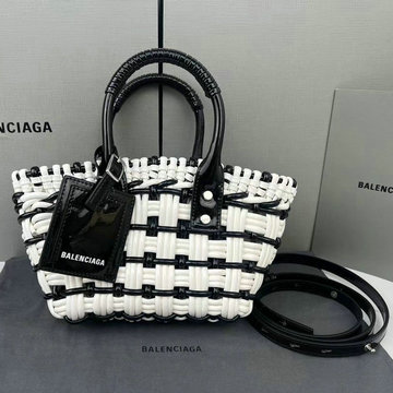 バレンシアガ BALENCIAGA DDB-BA6780282PBK　2022年最新入荷 Bistro XXS ストラップ付きバスケットバッグ トートバッグ ハンドバッグ 2way ショルダーバッグ