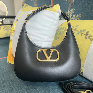 ヴァレンティノ Valentino DDB-VT1069BK　2022年最新入荷 ホーボーバッグ トートバッグ ハンドバッグ 2way ショルダーバッグ レディースかばん