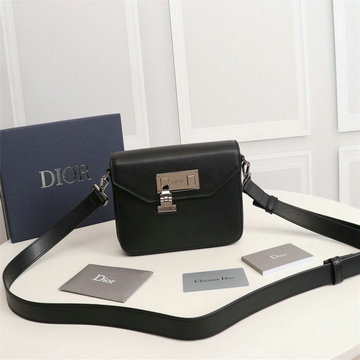 クリスチャンディオール CHRISTIAN DIOR 025-CD0241PBK　2022年最新作 ミニバッグ メッセンジャーバッグ 斜め掛け ショルダーバッグ クロスボディバッグ